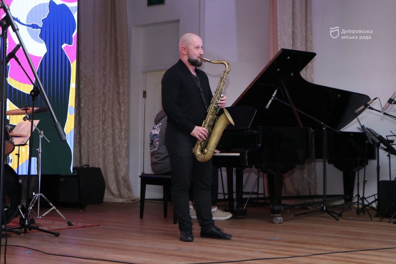      JAZZ MOZAIC DNIPRO