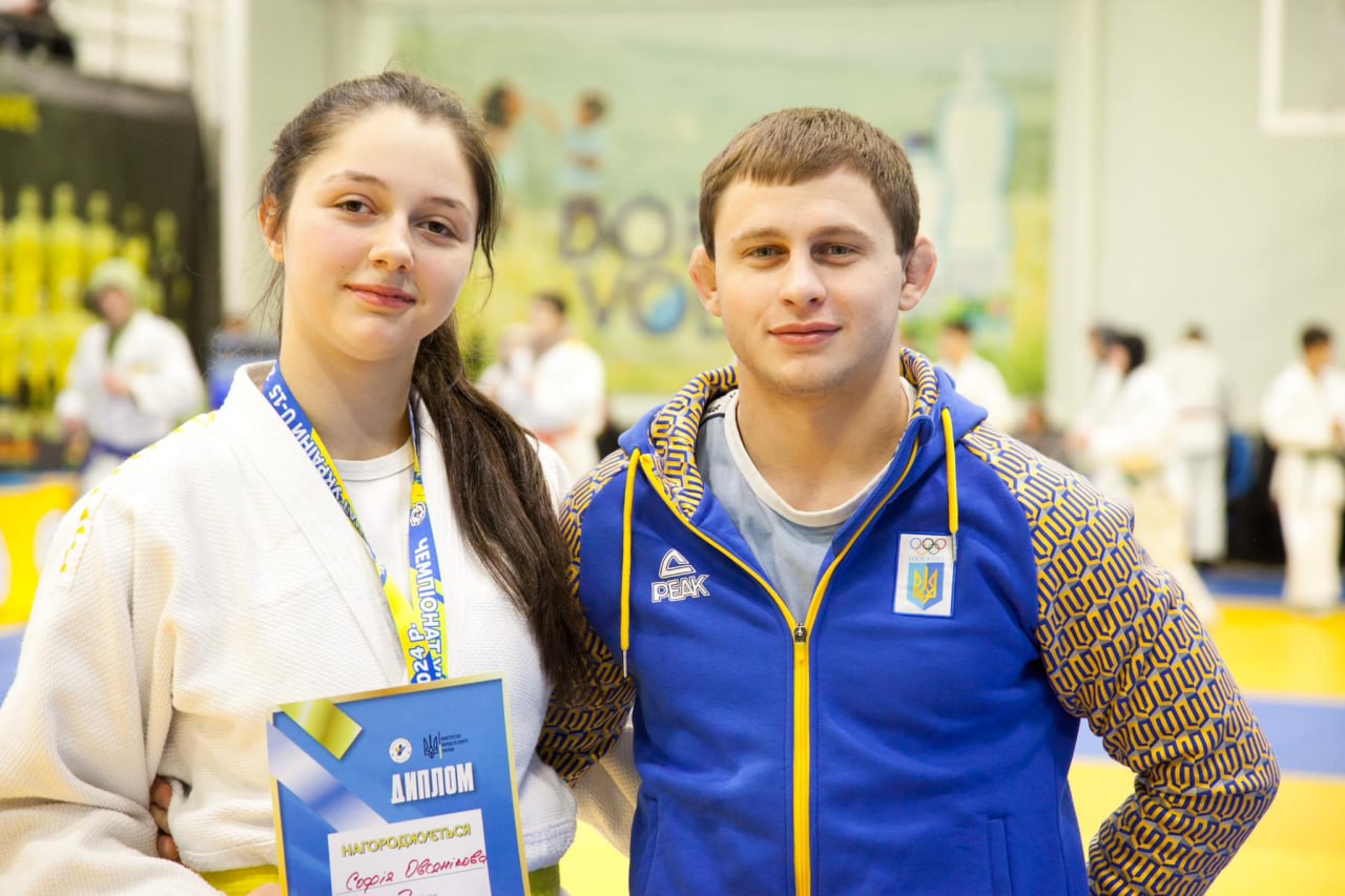      2     U15