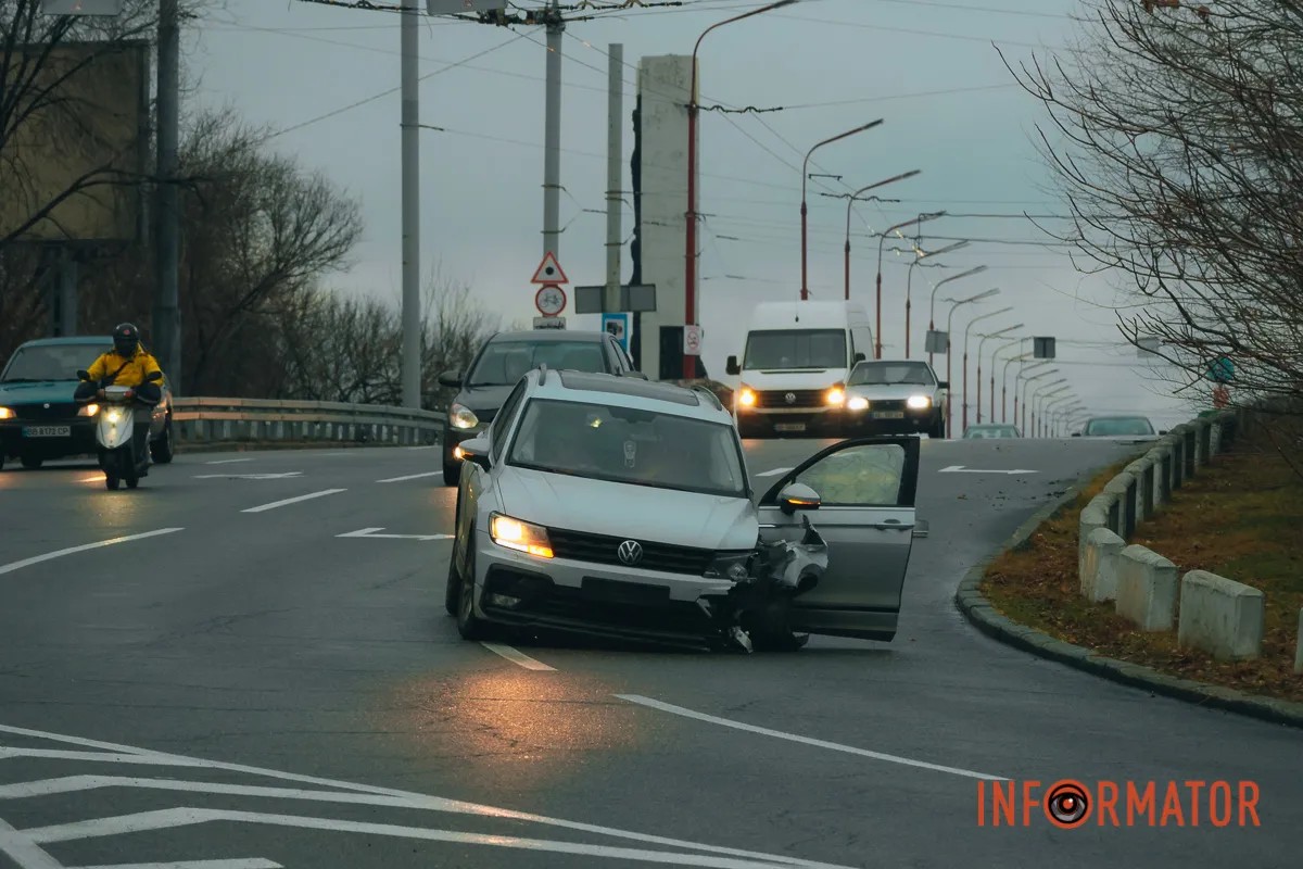     '    Volkswagen   :    