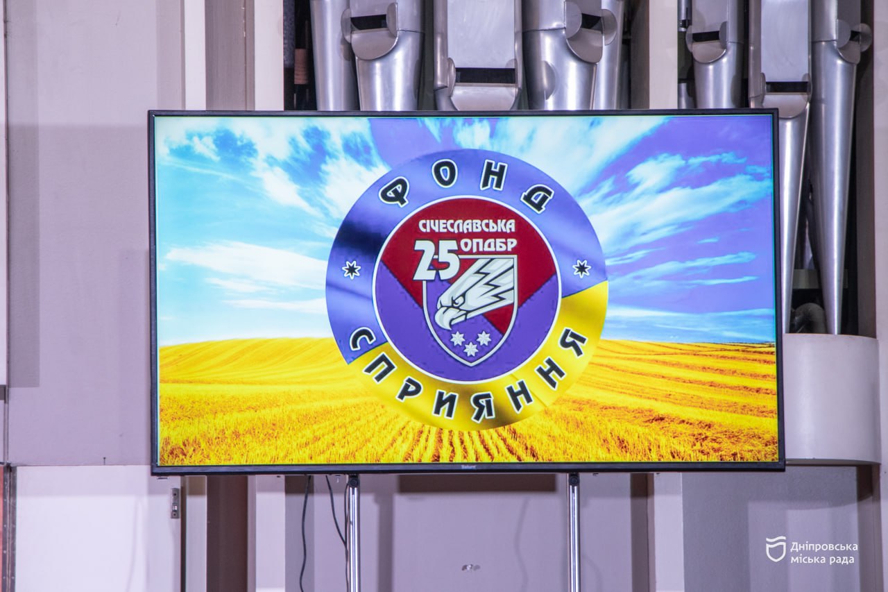   25-   ѳ :  