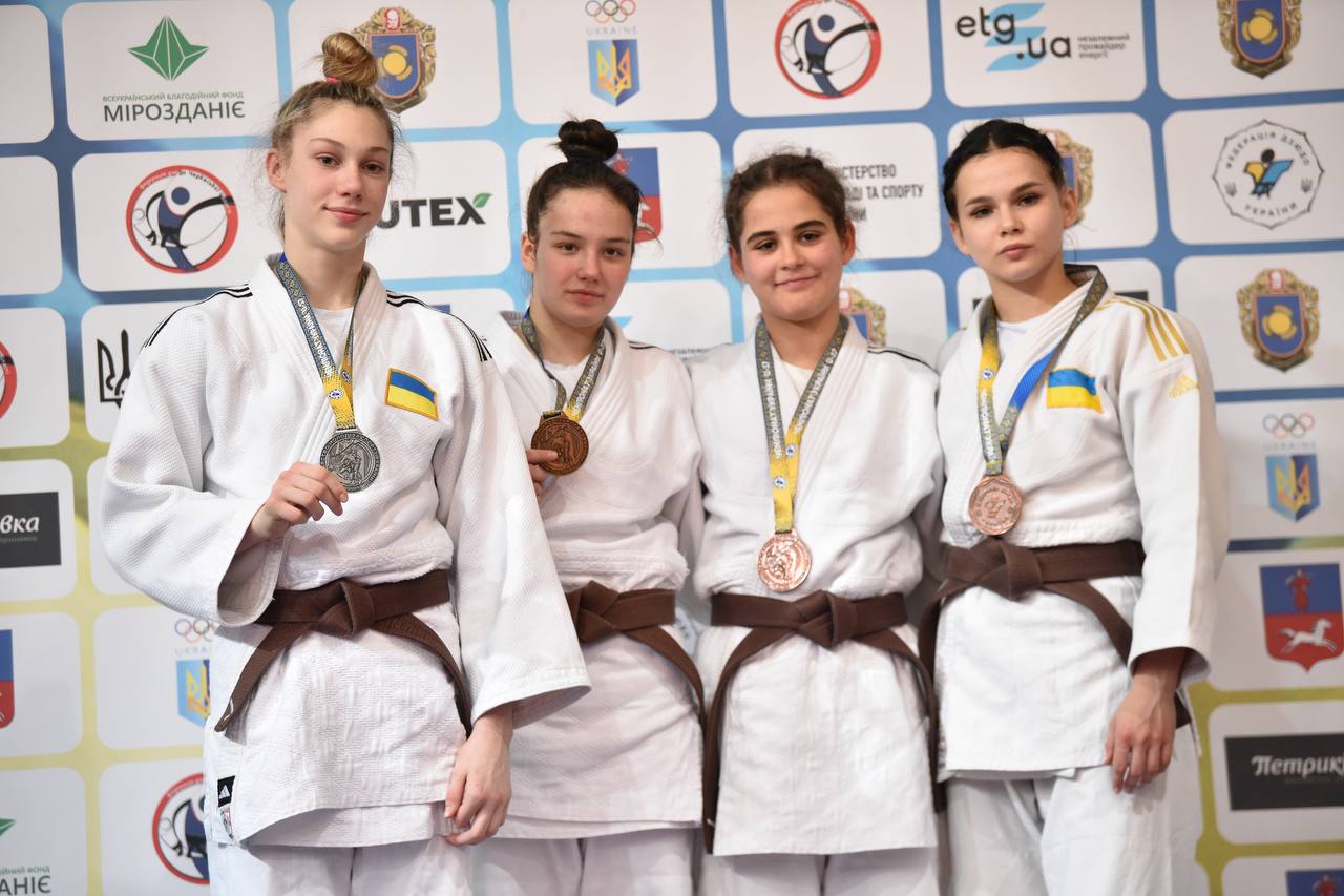      5       U18