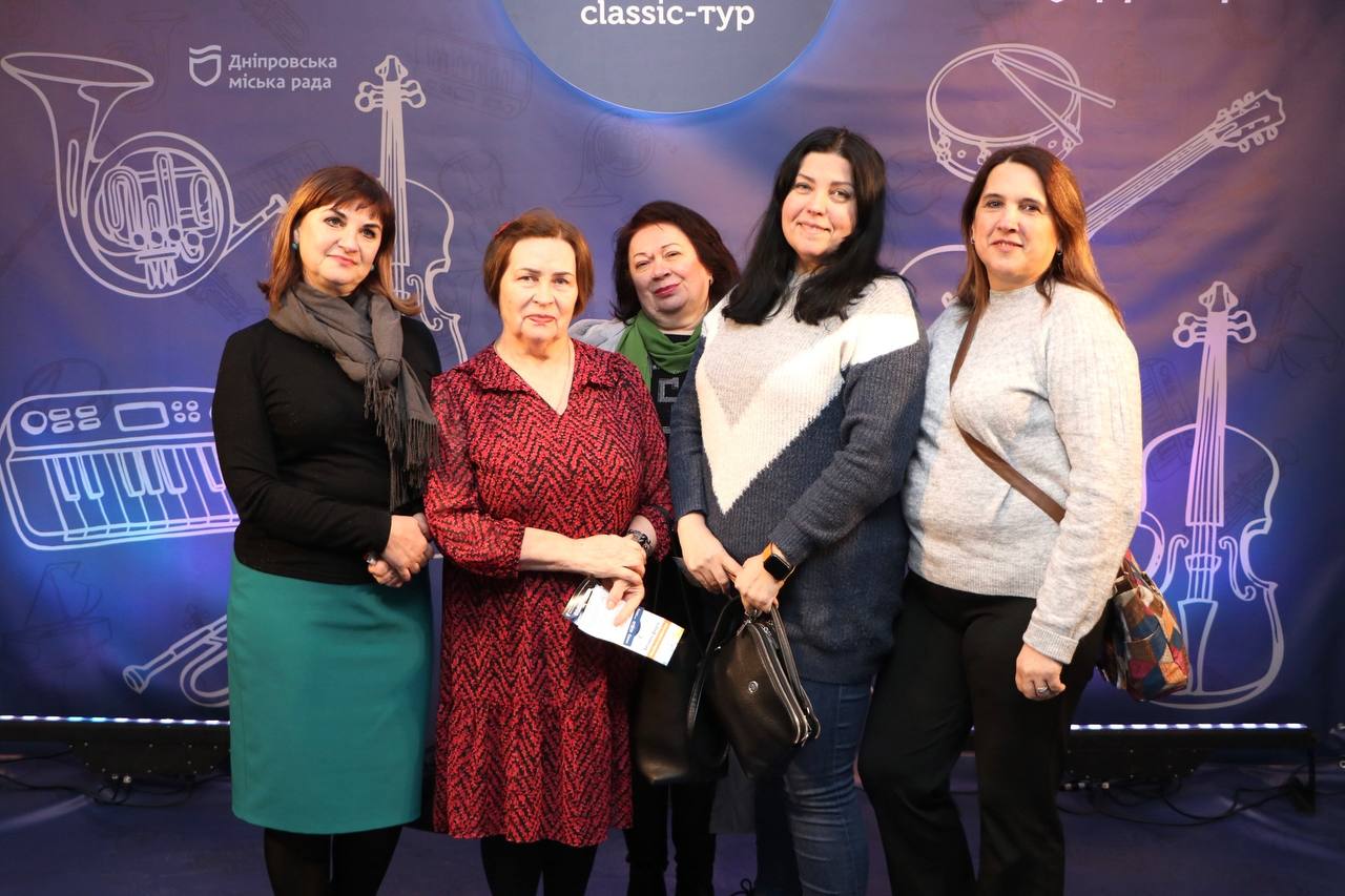  lassic- , !:         #زǲ & DNIPRO OPERA