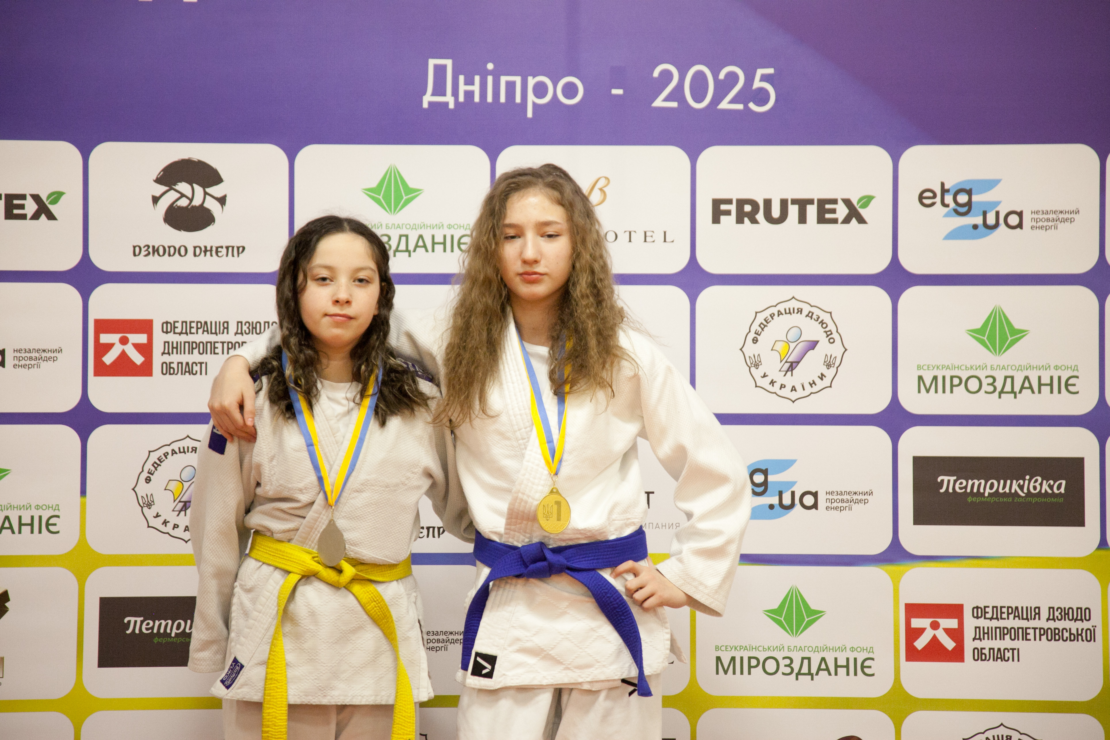          U16:  