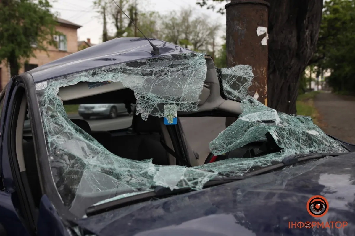  ³  :      Volvo  Dacia     