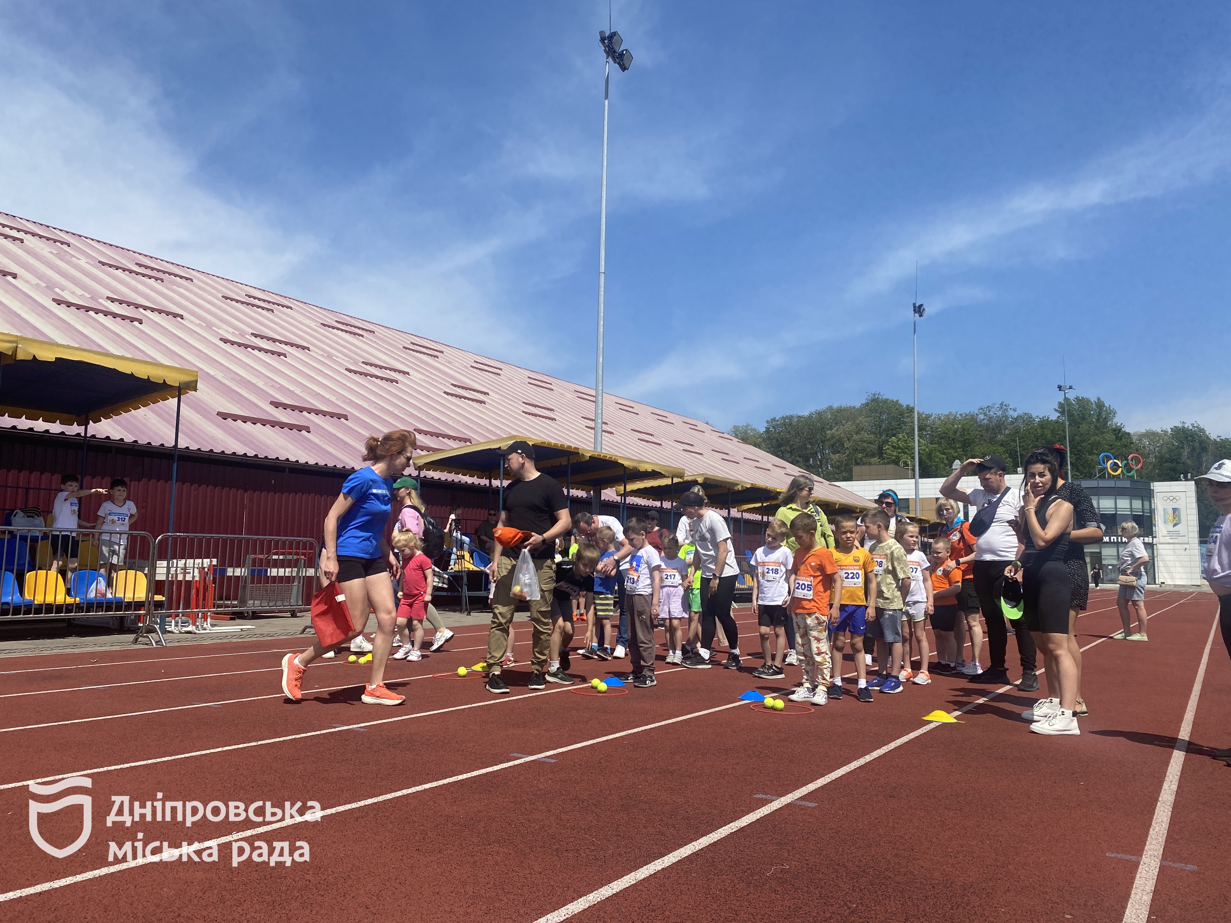  Kids Athletics FEST   :      150 