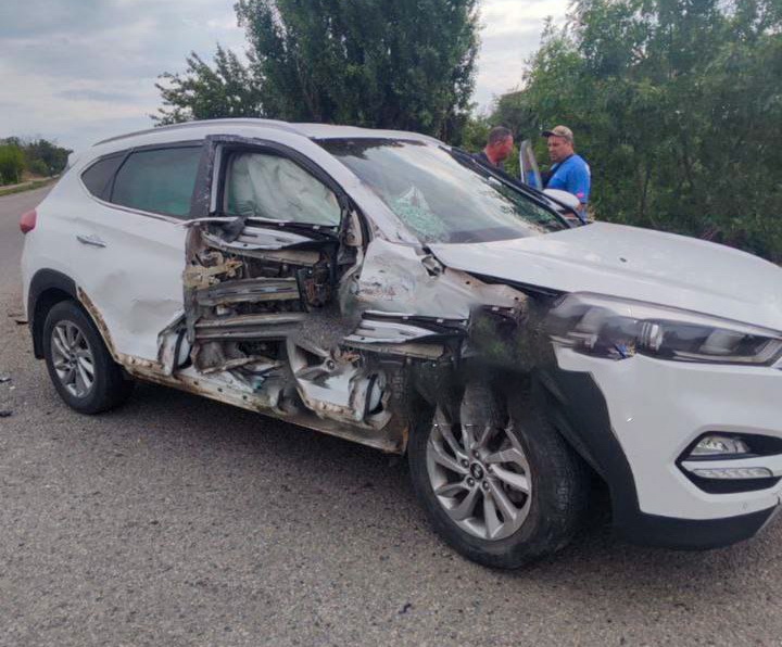     :      Hyundai