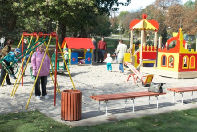 Где в Днепре поставят детские площадки за 5,5 миллиона гривен | Городской  сайт Днепра