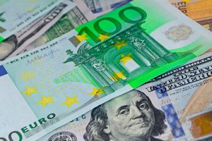 Економічний експерт з Дніпра назвав основні причини підвищення курсу долара в Україні