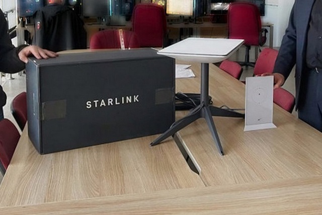      Starlink   