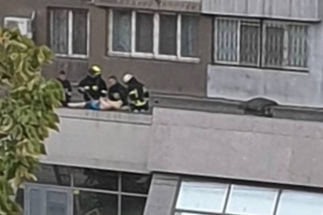 В Днепре мужчина выбросился с 10 этажа