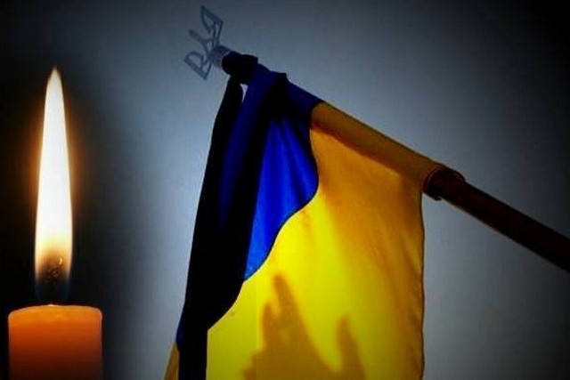 В Апостолово провели в последний путь защитника Украины 