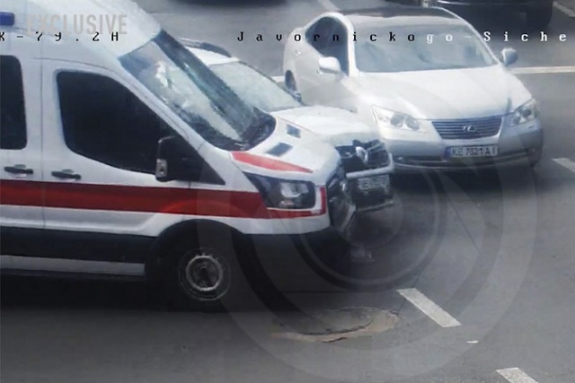      ʼ  Renault  Lexus ( )