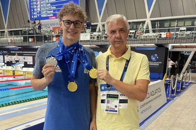 Пловец из Днепра установил новые рекорды Украины
