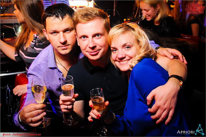  Sky gold party Josh Butler  Captain Morgan (3.10.2014, NK Paris)