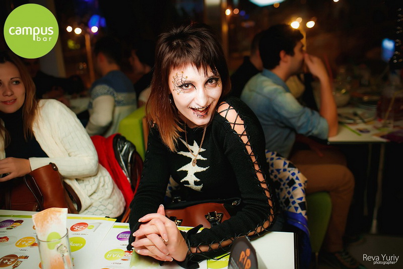  Halloween at the Campus Bar (31.10.14)
