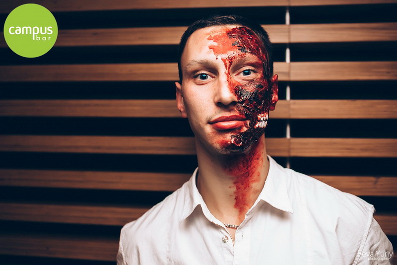  Halloween at the Campus Bar (31.10.14)