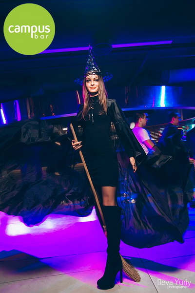  Halloween at the Campus Bar (31.10.14)