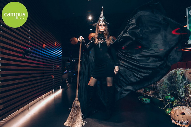  Halloween at the Campus Bar (31.10.14)