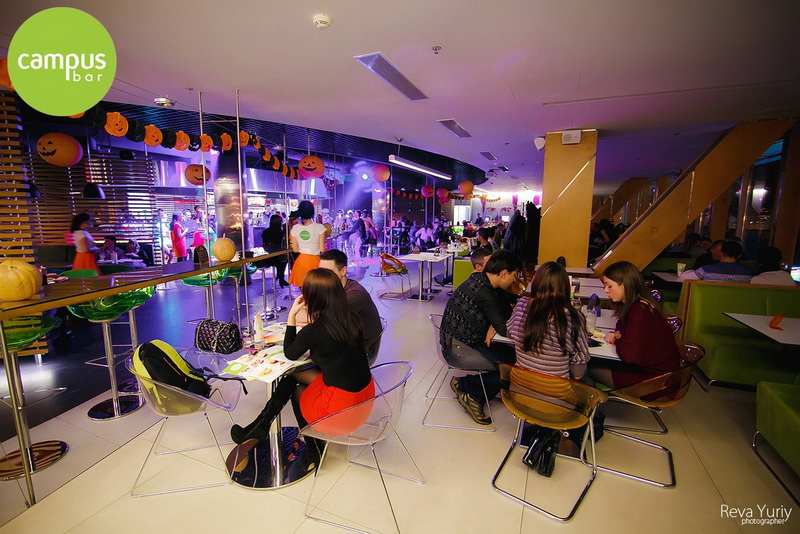  Halloween at the Campus Bar (31.10.14)