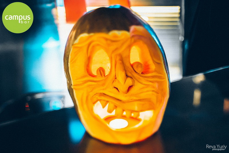  Halloween at the Campus Bar (31.10.14)