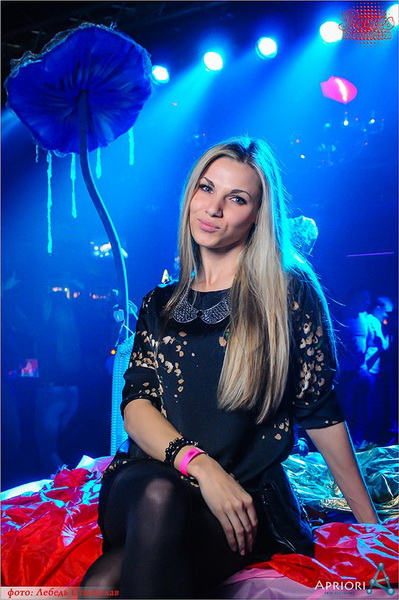      (Night Club Paris, 7.11.14)