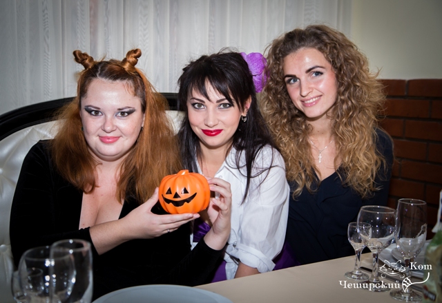  Halloween ( , 31.10.2014)