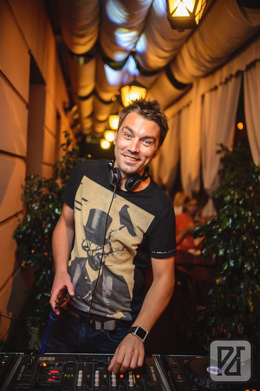  Decadence Night (12.06.15, )