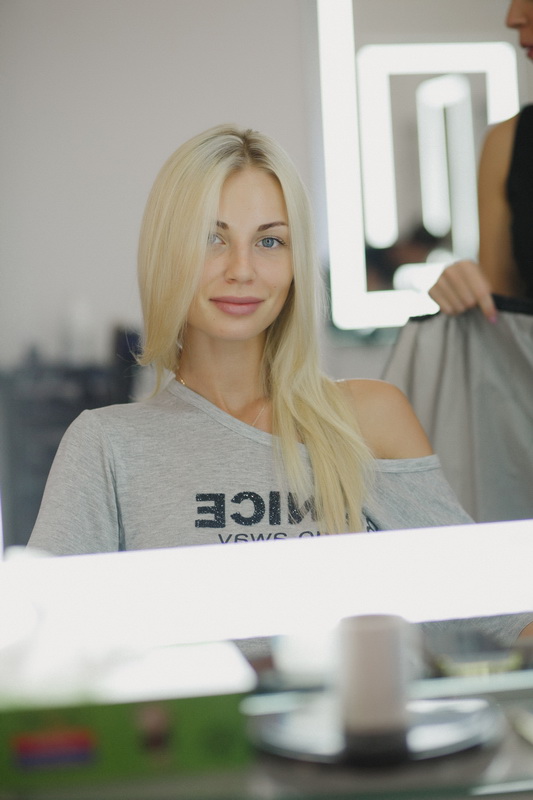    The Gloss Beauty Salon & Brow Bar