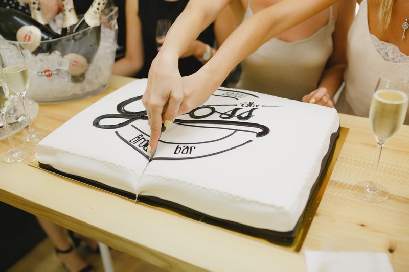    The Gloss Beauty Salon & Brow Bar
