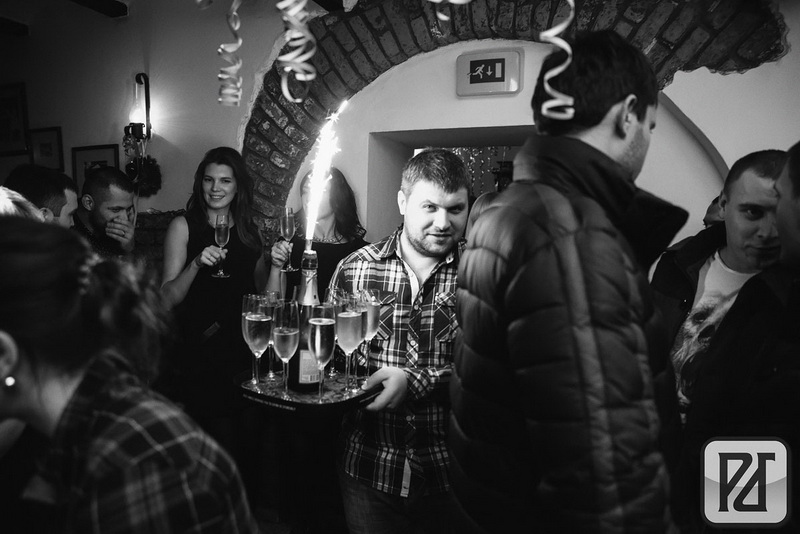  New Year Pre-Party Champagne Night (26.12.2015, )