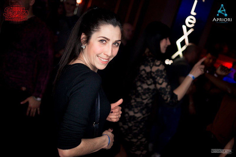     $ (Night Club Paris, 20.02.2016)