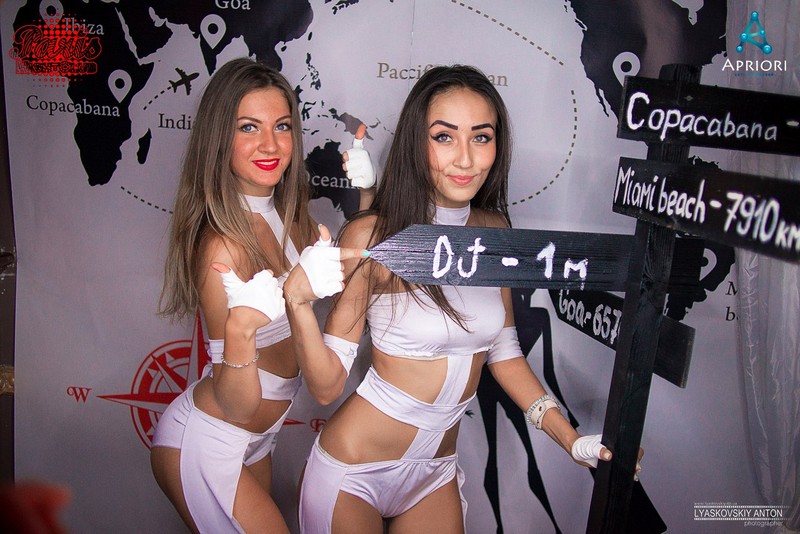  IBIZA    5 