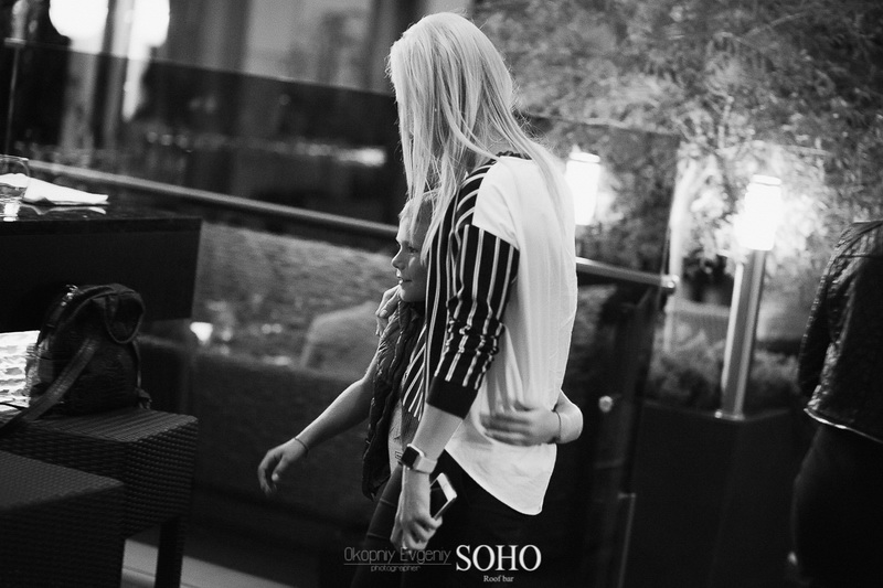  SOHO Roof bar 27 