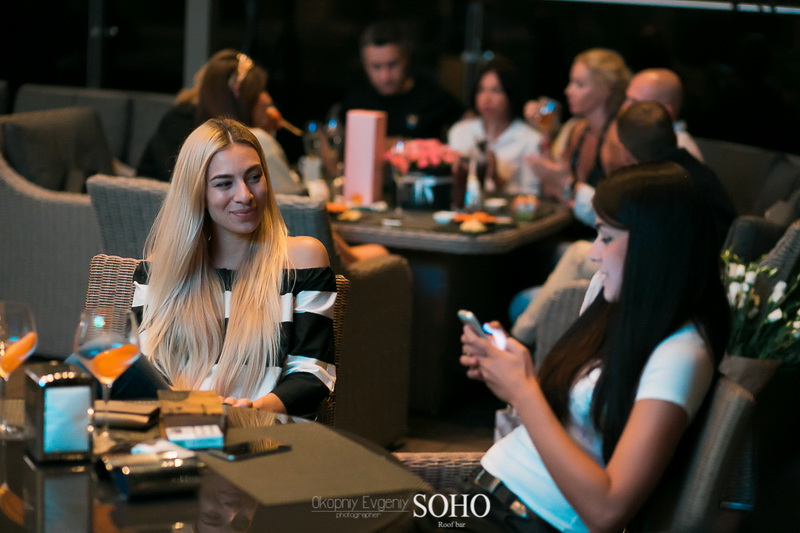  SOHO Roof bar 10 