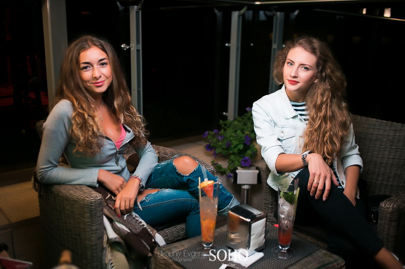  SOHO Roof bar 10 