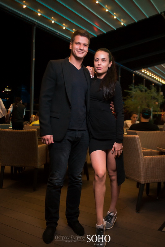  SOHO Roof bar 10 