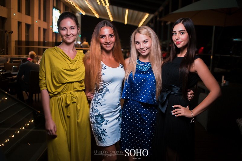  SOHO Roof bar 10 