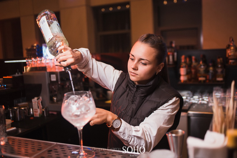  SOHO Roof bar 17 