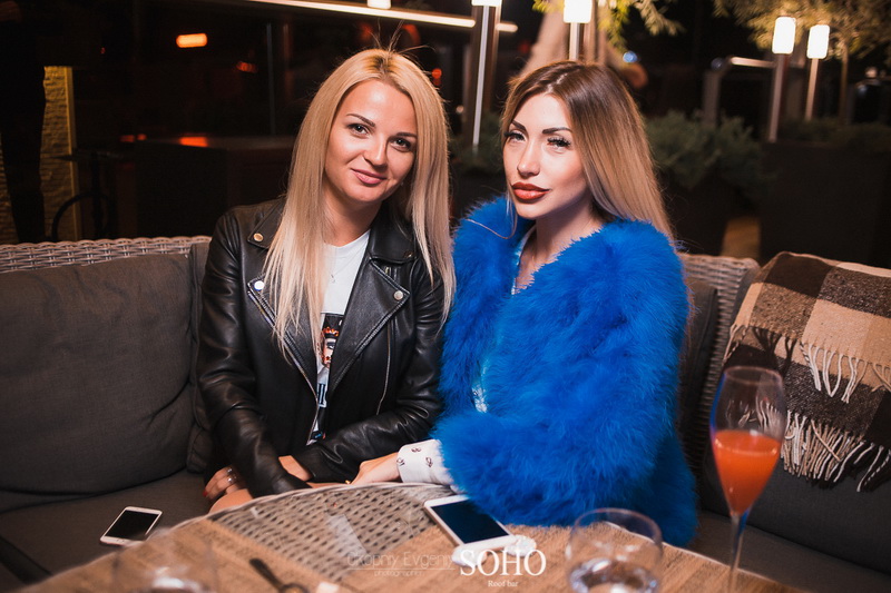  SOHO Roof bar 17 