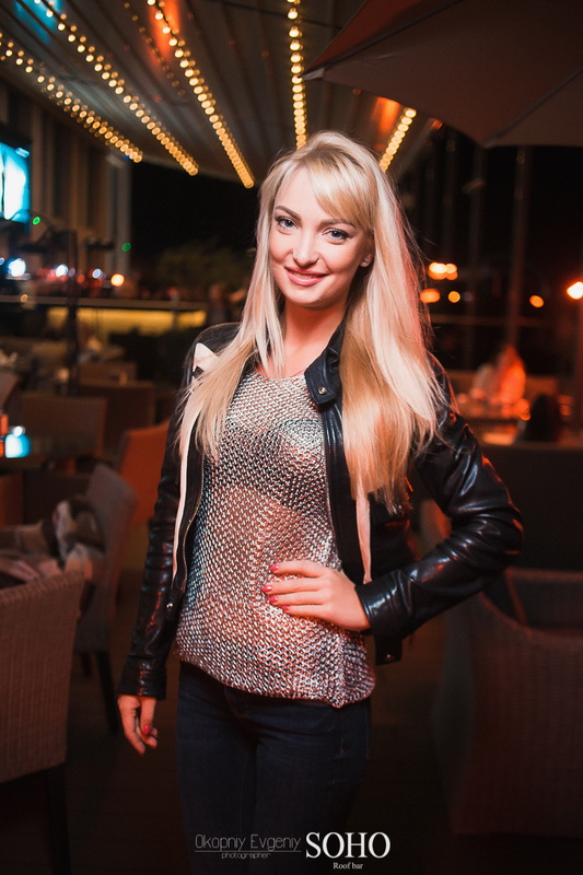  SOHO Roof bar 17 