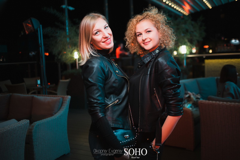  SOHO Roof bar 1 