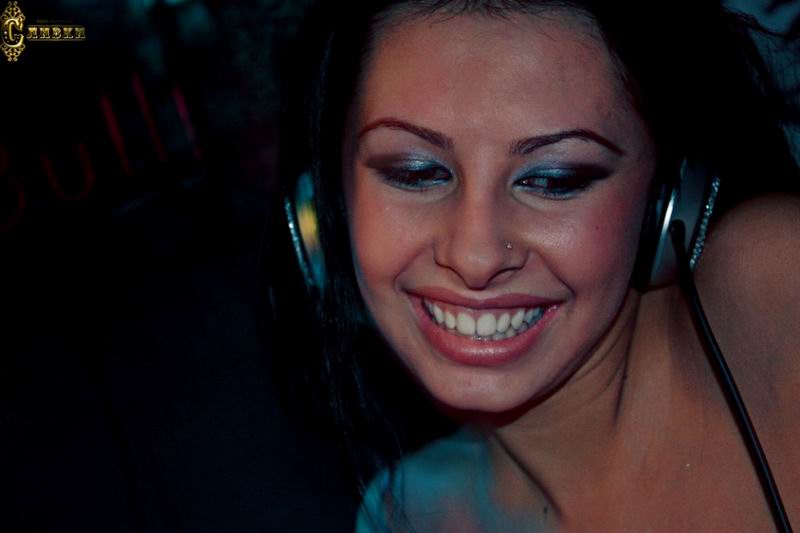  DJ Milana   