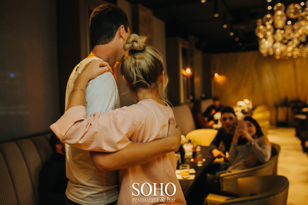  SOHO Restaurant & bar 22 