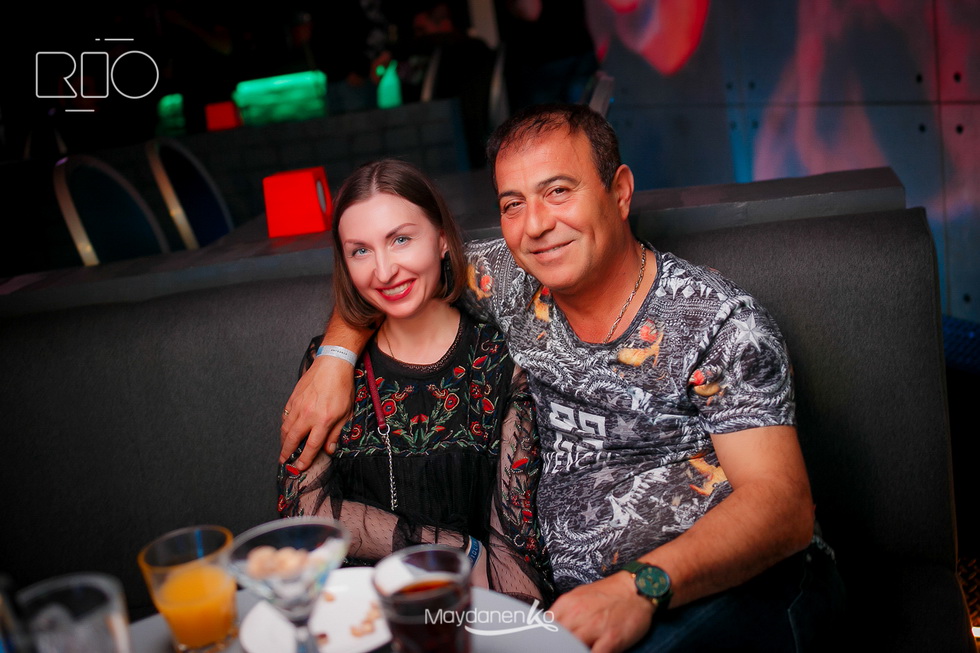  1   Rio Club 