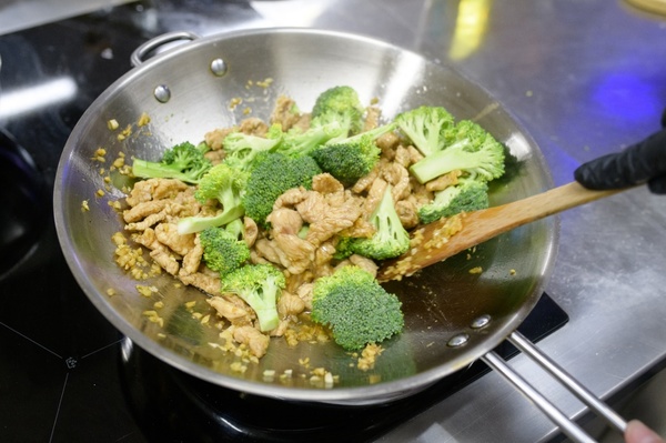    : WOK       