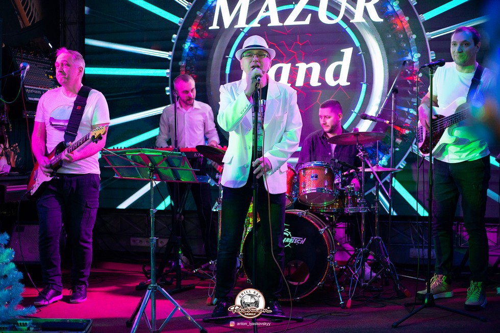      Mazur Band