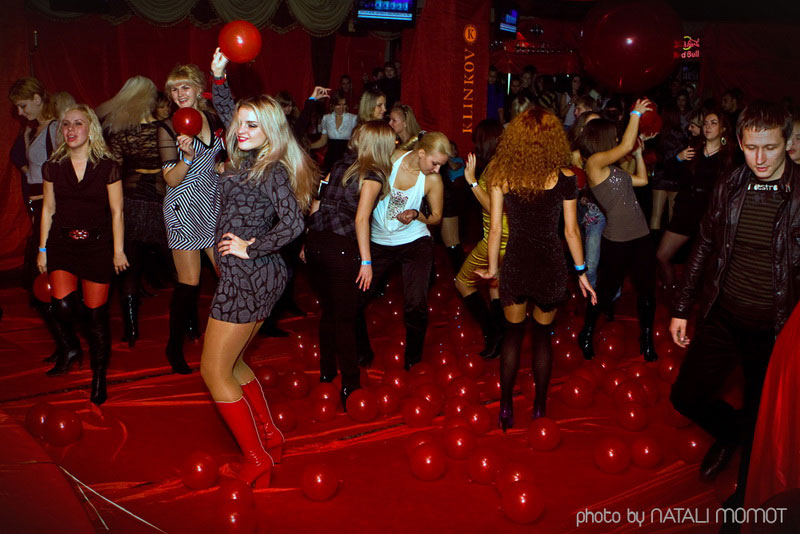  Red Party @ 
