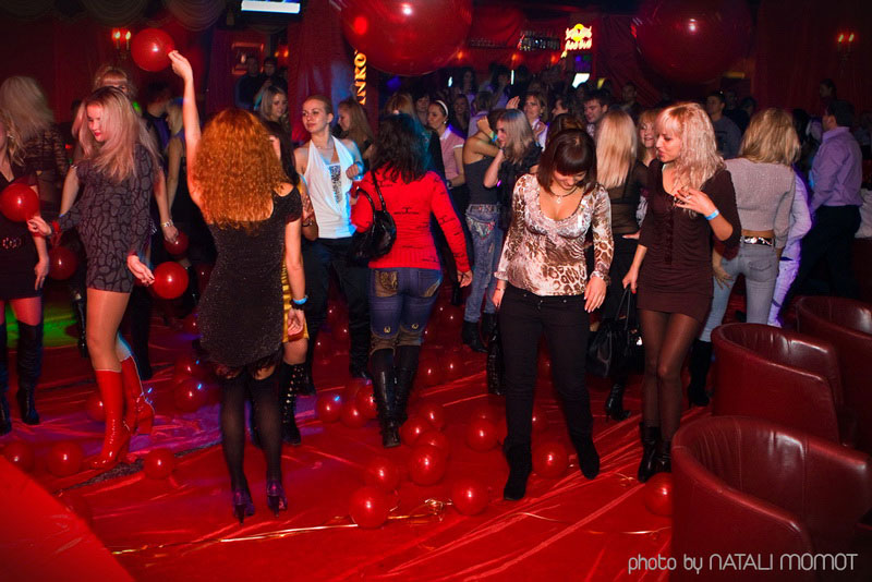  Red Party @ 