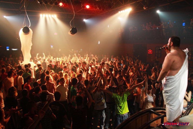  SUPER PENA. DOLPHI PARTY.    (-)