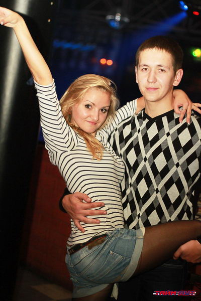  STRIKE PARTY (-)